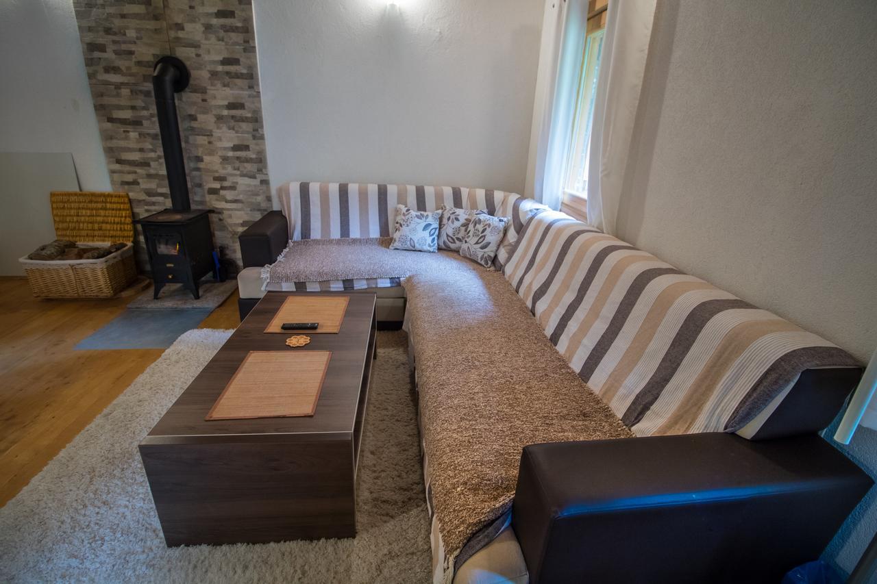Cabin House Hidden Nest موستار المظهر الخارجي الصورة